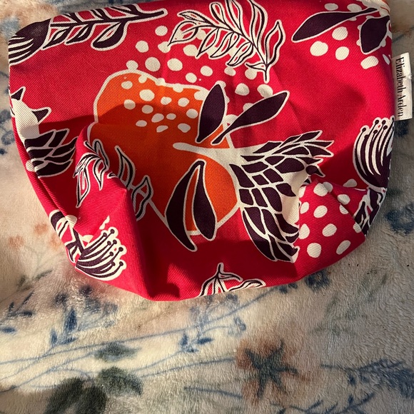 Meet your Posher, Brandy - Picture 3 of 8